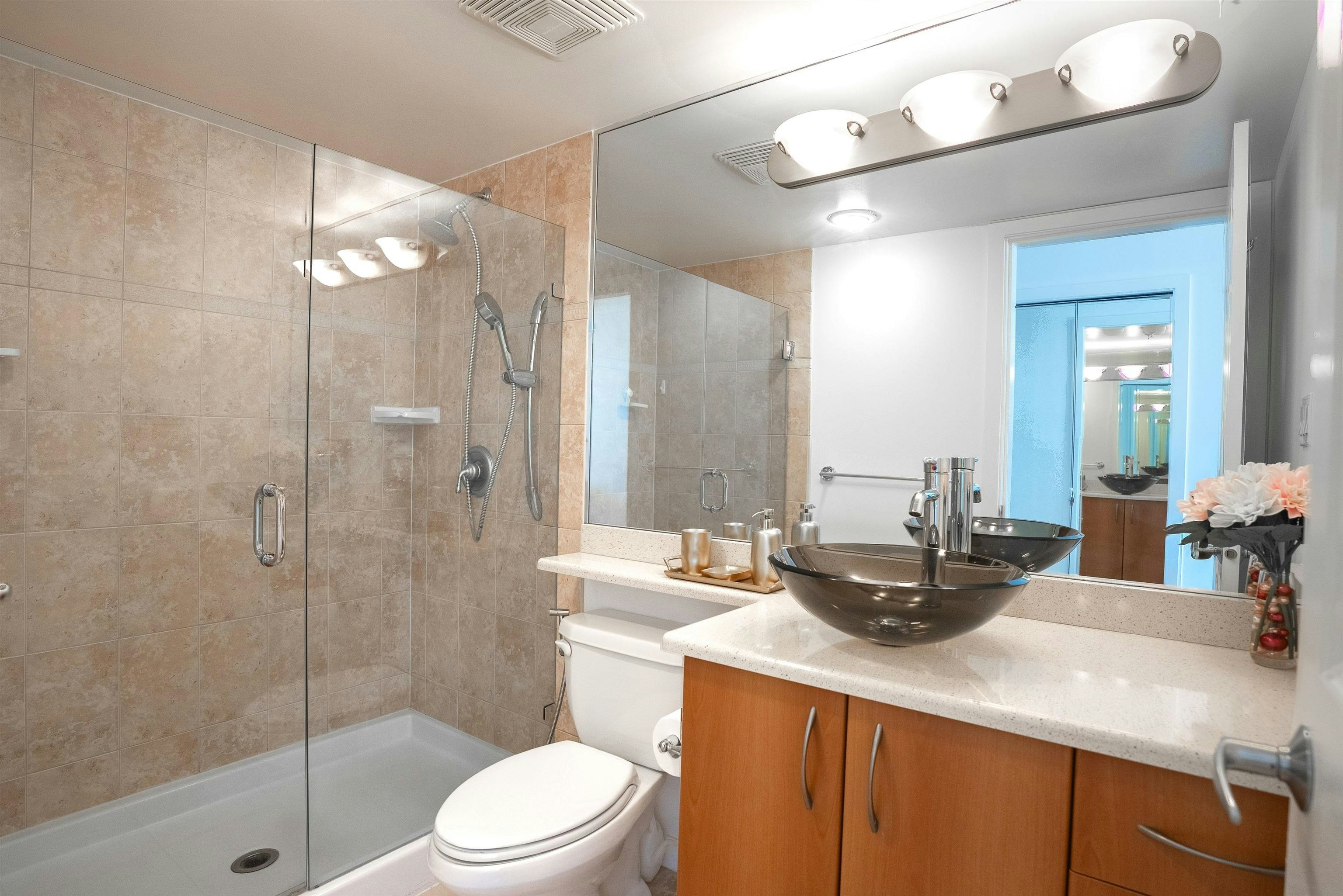 1403-235 Guildford Way, Port Moody, BC, V3H 5L8 - 19