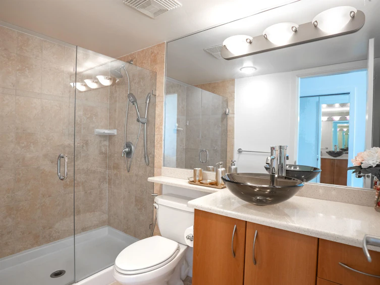 1403-235 Guildford Way, Port Moody, BC, V3H 5L8 - 19