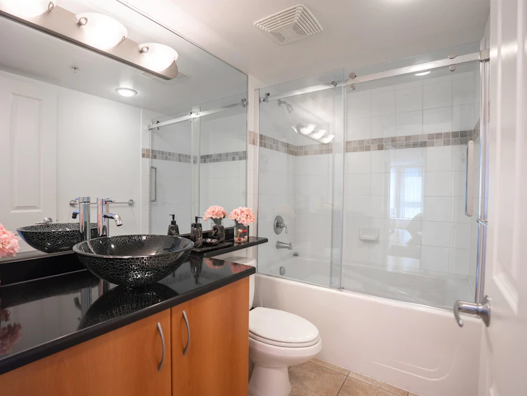 1403-235 Guildford Way, Port Moody, BC, V3H 5L8 - 20