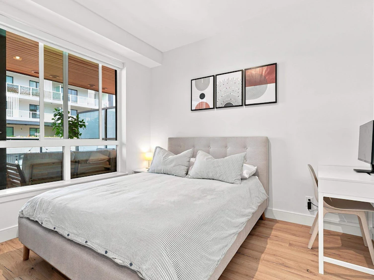 211-3131 Murray Street, Port Moody, BC, V3H 0L9 - 2