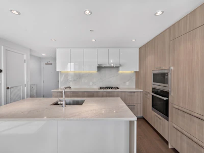 1300-3200 Corvette Way - 4