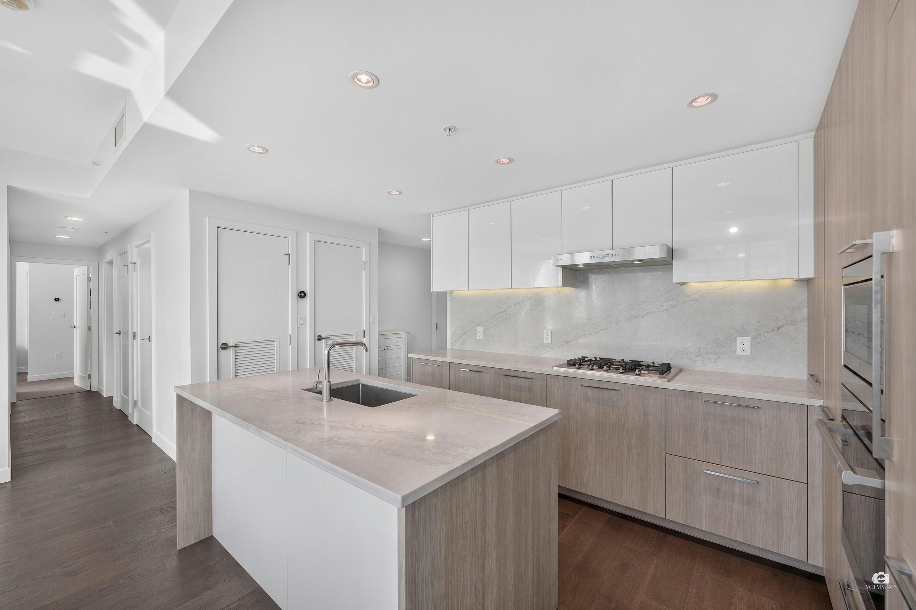 1300-3200 Corvette Way - 5