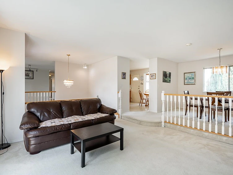3315 El Casa Court, Coquitlam, BC, V3E 2P9 - 5