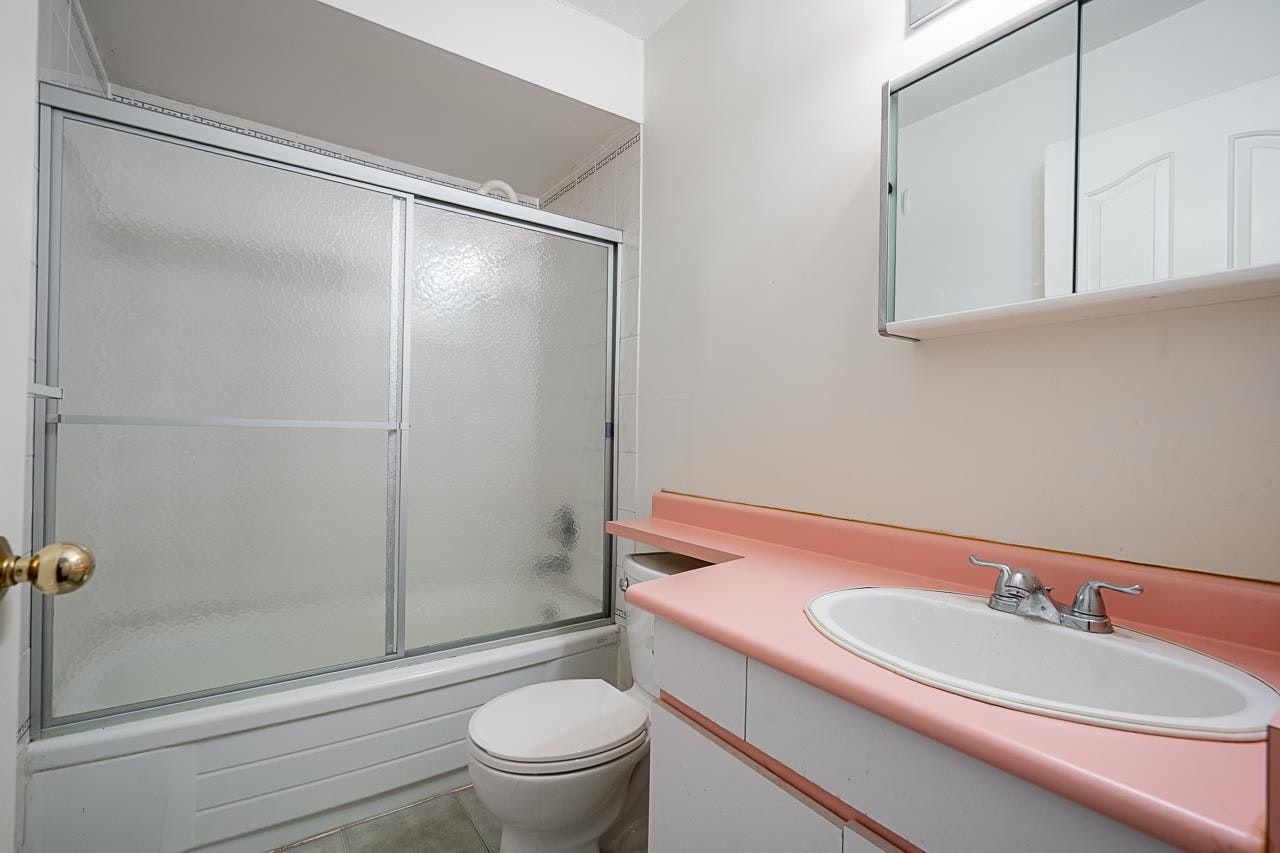 3315 El Casa Court, Coquitlam, BC, V3E 2P9 - 21