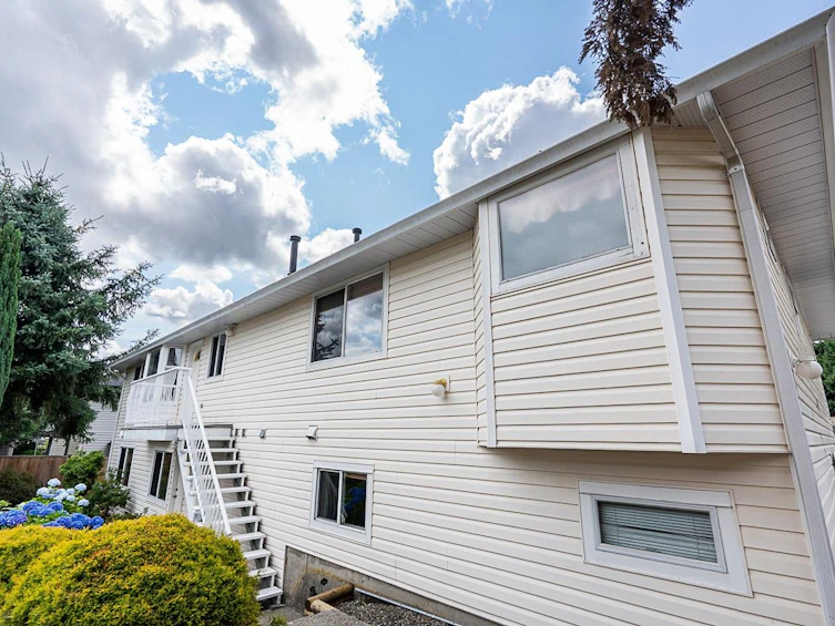 3315 El Casa Court, Coquitlam, BC, V3E 2P9 - 26