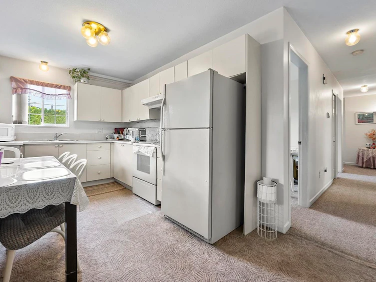 7168 Sussex Avenue, Burnaby, BC, V5J 3V3 - 22