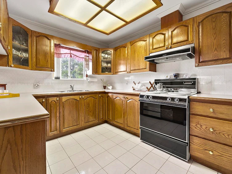 7168 Sussex Avenue, Burnaby, BC, V5J 3V3 - 13