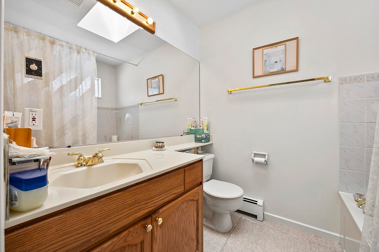 7168 Sussex Avenue, Burnaby, BC, V5J 3V3 - 17