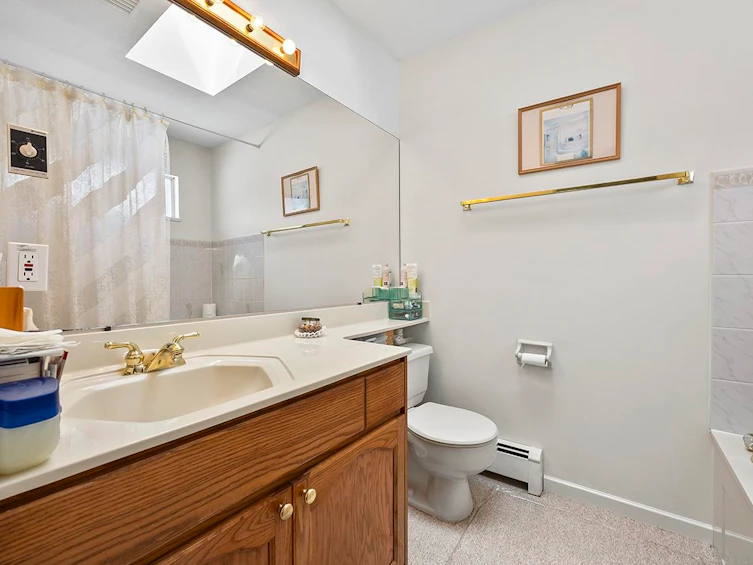 7168 Sussex Avenue, Burnaby, BC, V5J 3V3 - 17