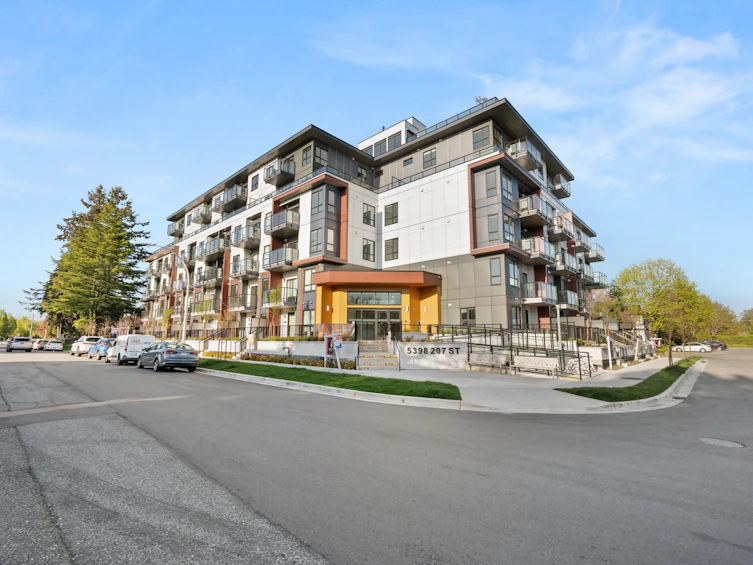 610-5398 207 Street, Langley, BC, V3A 2E6 - 15