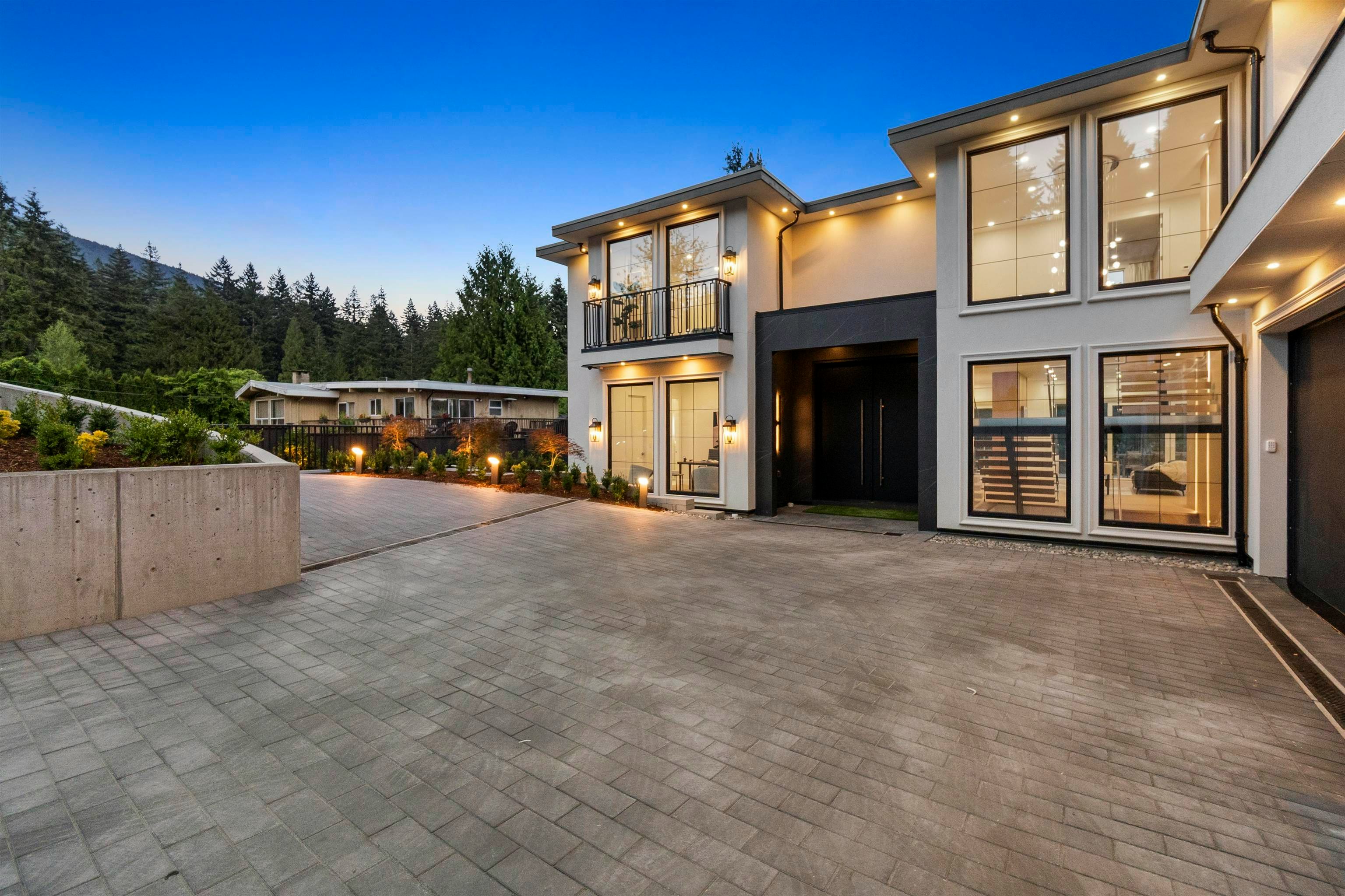 74 Laurie Crescent, West Vancouver, BC, V7S 1B7 - 33