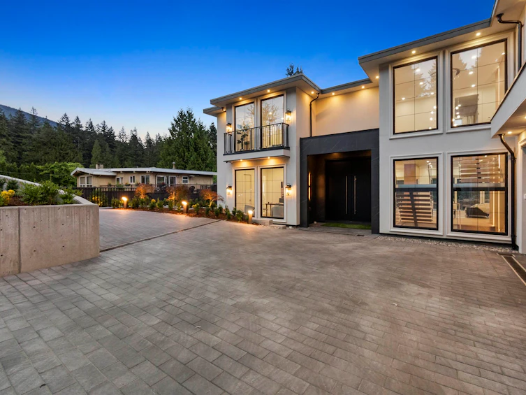 74 Laurie Crescent, West Vancouver, BC, V7S 1B7 - 33