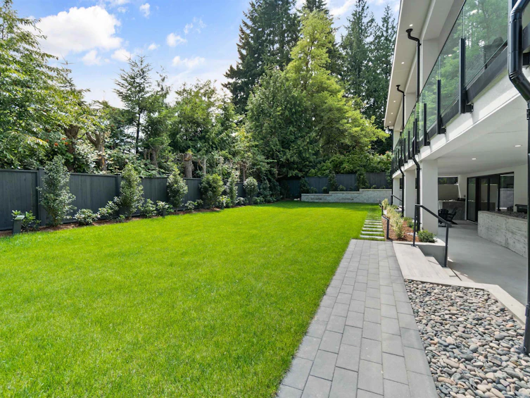 74 Laurie Crescent, West Vancouver, BC, V7S 1B7 - 38