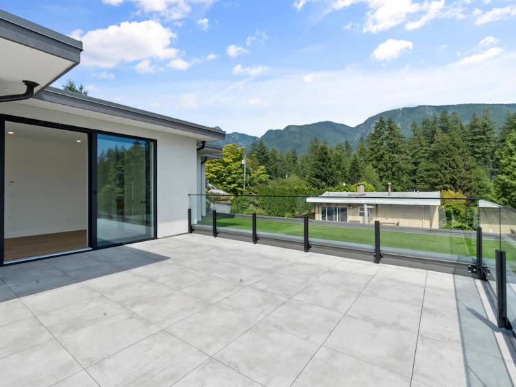 74 Laurie Crescent, West Vancouver, BC, V7S 1B7 - 27