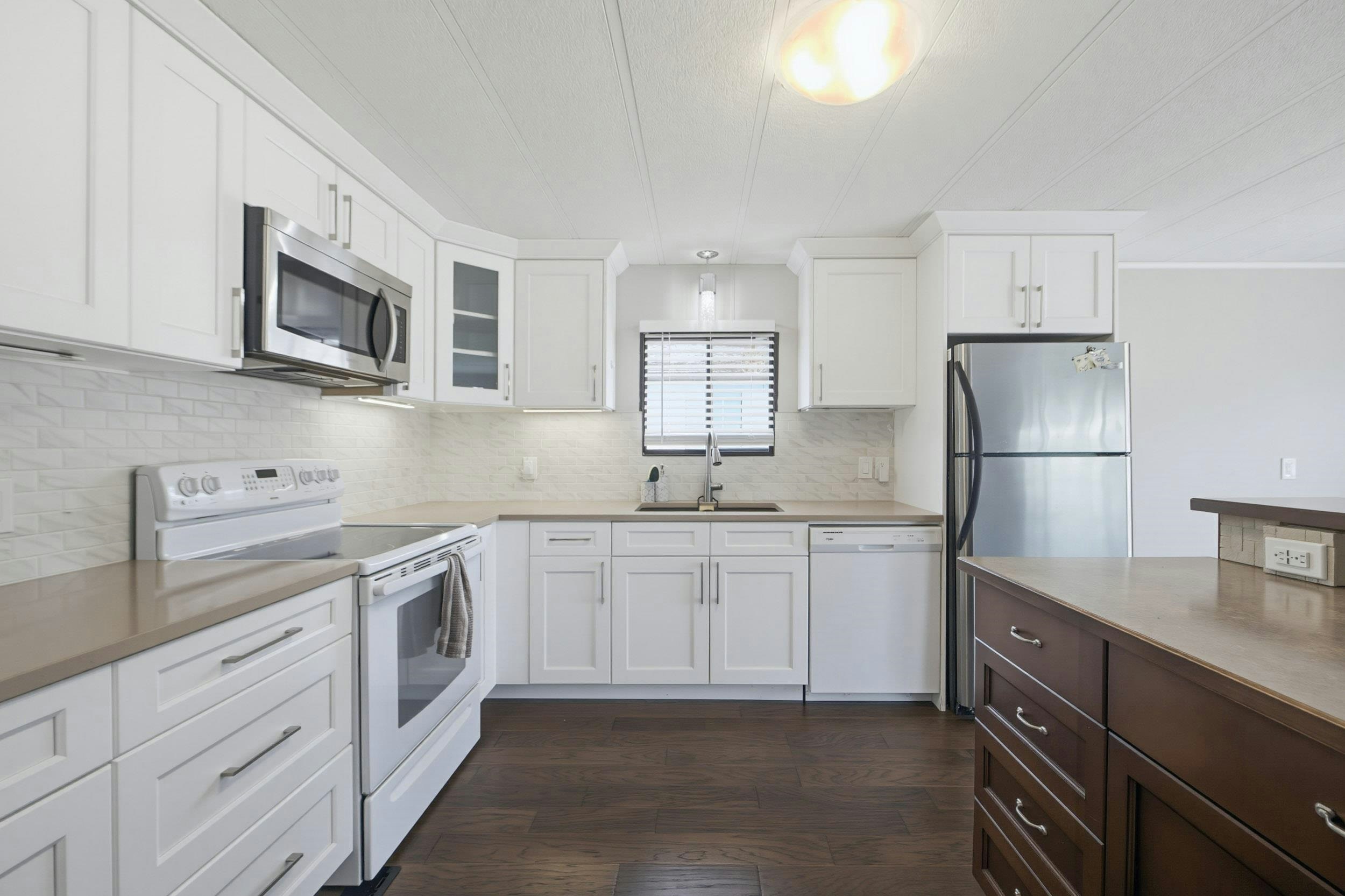 12-4426 232 Street - 3