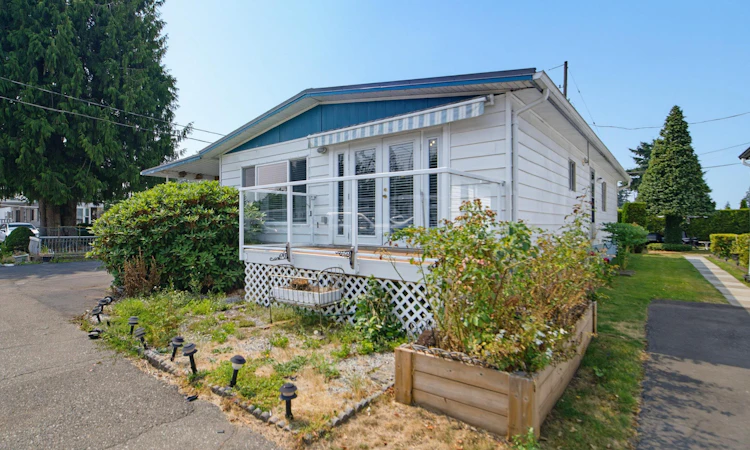 12-4426 232 Street