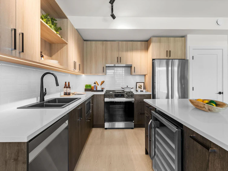 PH 608-2002 St. George Street, Port Moody, BC, V3H 0N4 - 10