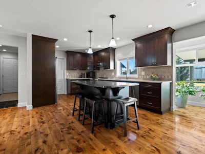 2473 240 Street - 5