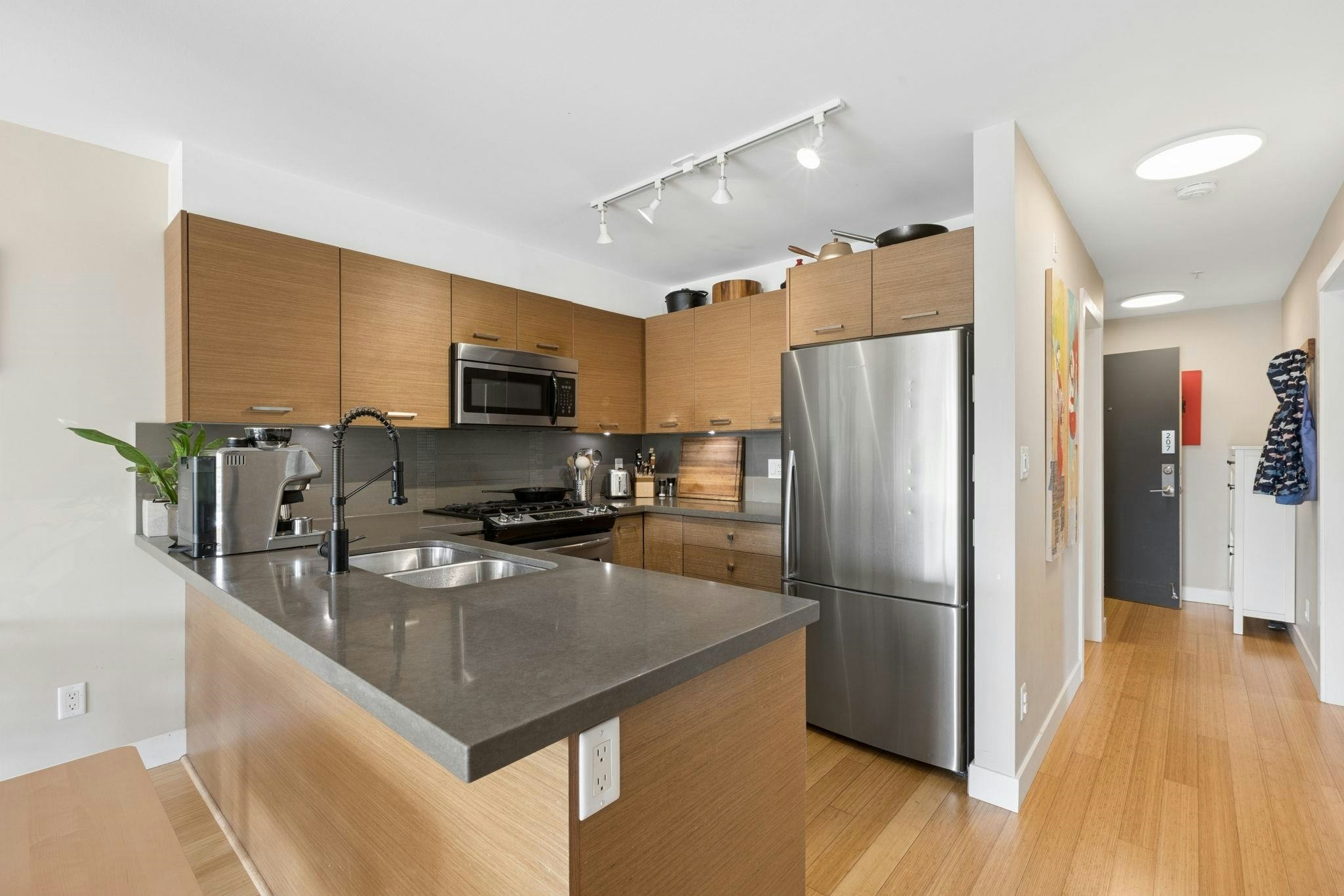 207-3732 Mt Seymour Parkway, North Vancouver, BC, V7G 1C3 - 12