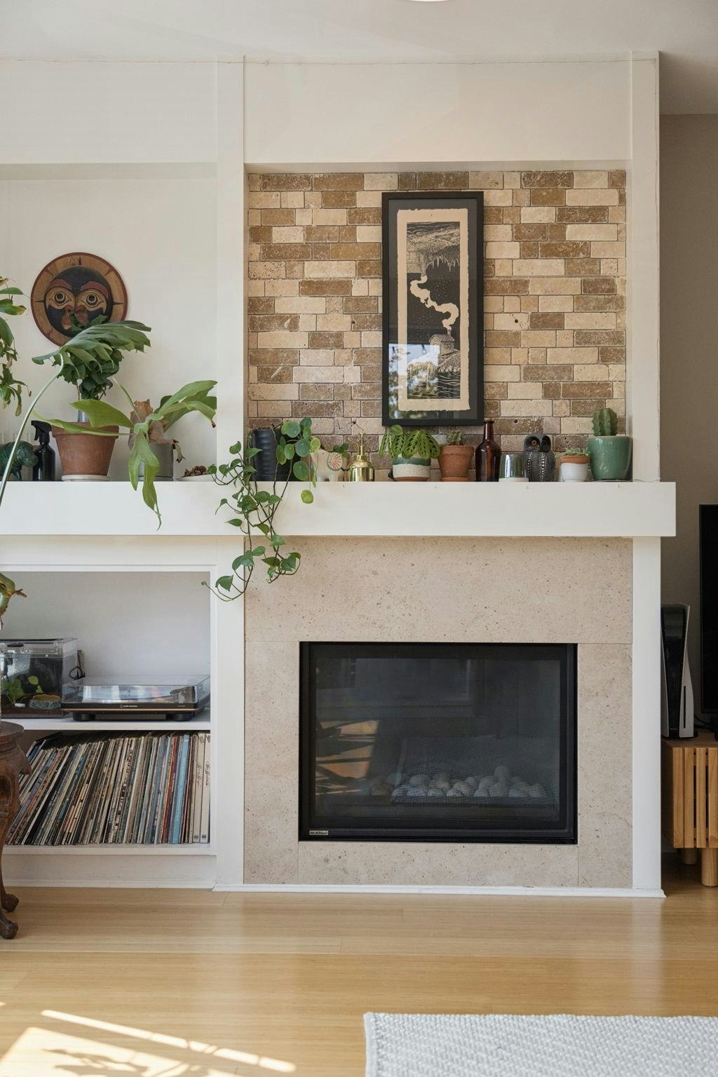 207-3732 Mt Seymour Parkway - 3