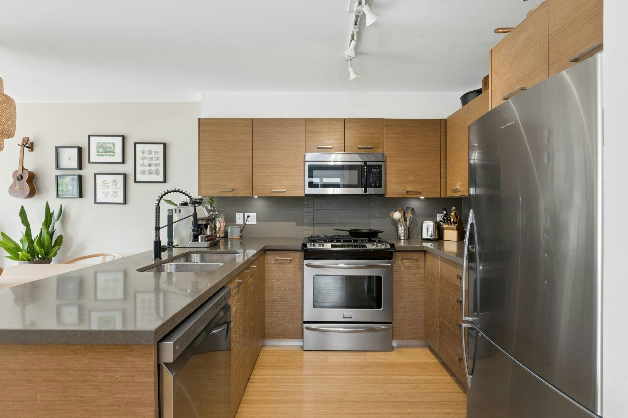 207-3732 Mt Seymour Parkway, North Vancouver, BC, V7G 1C3 - 11