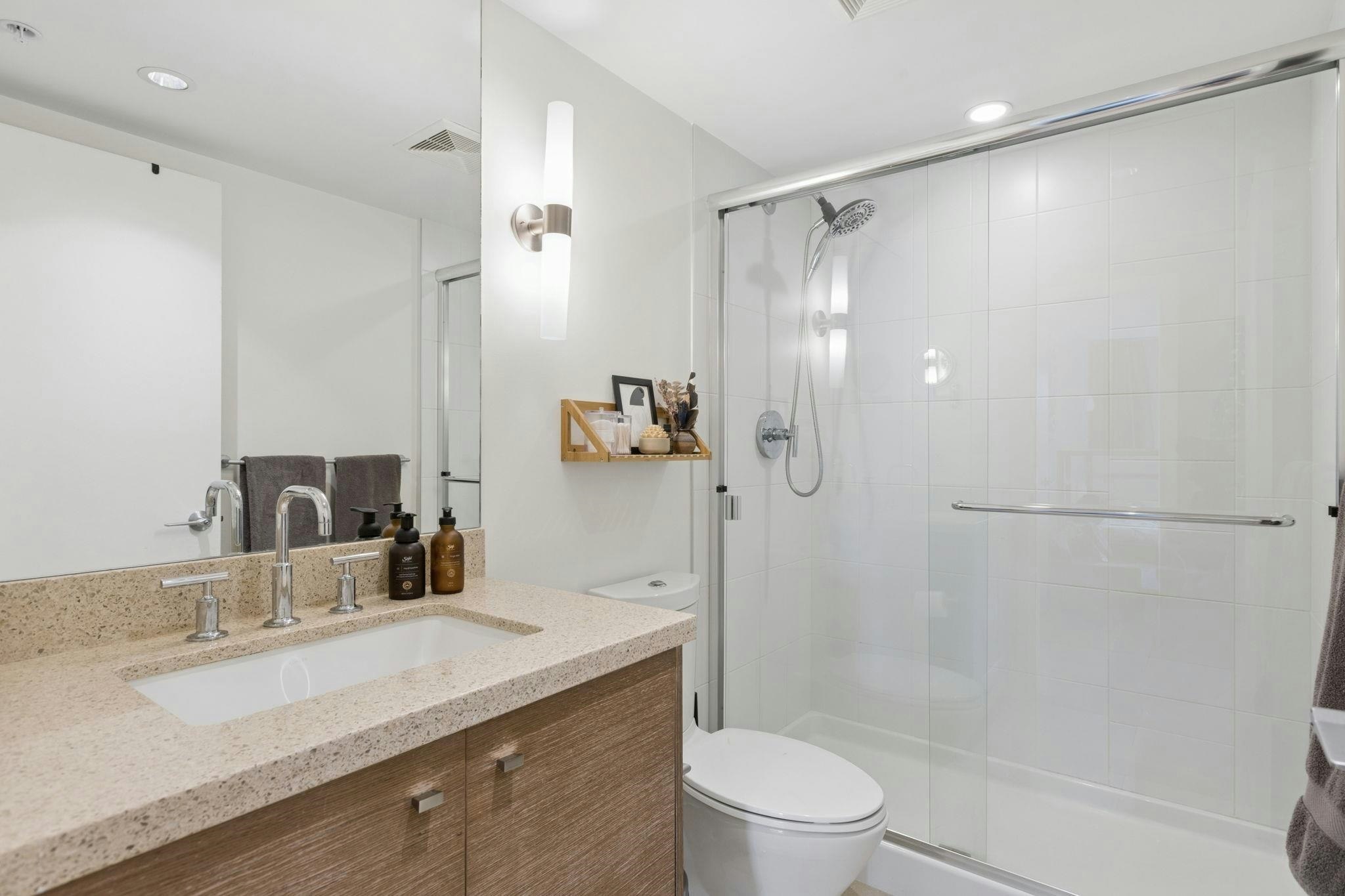 207-3732 Mt Seymour Parkway, North Vancouver, BC, V7G 1C3 - 19