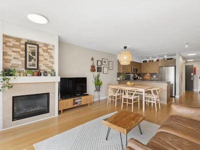 207-3732 Mt Seymour Parkway - 2