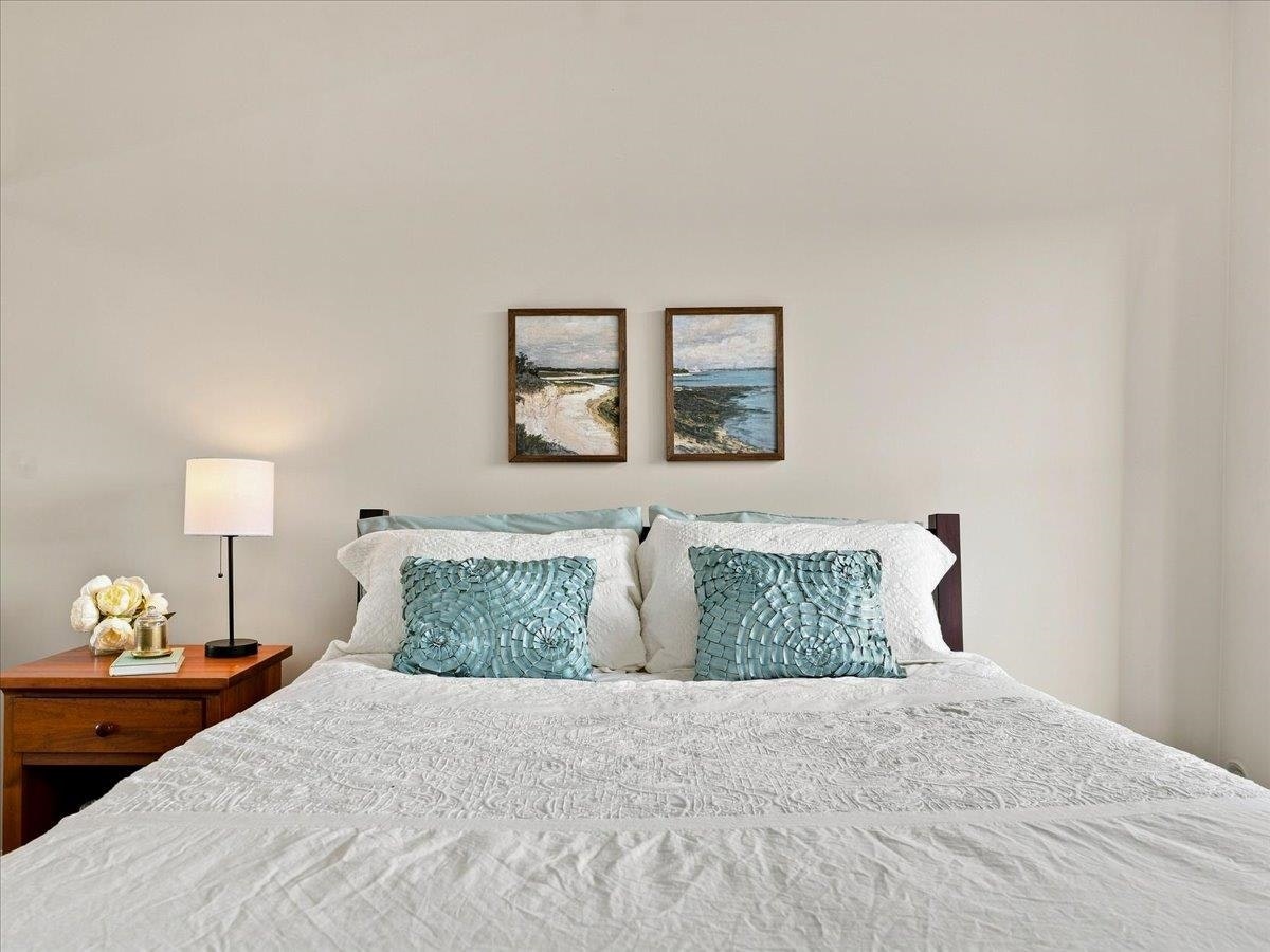 317-3629 Deercrest Drive, North Vancouver, BC, V7G 2S9 - 17