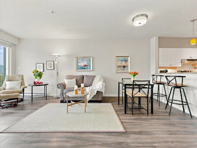 317-3629 Deercrest Drive - 5