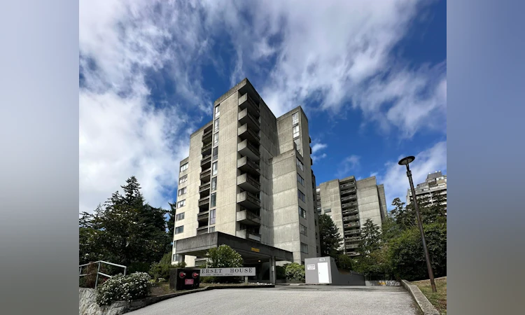 502-4105 Imperial Street