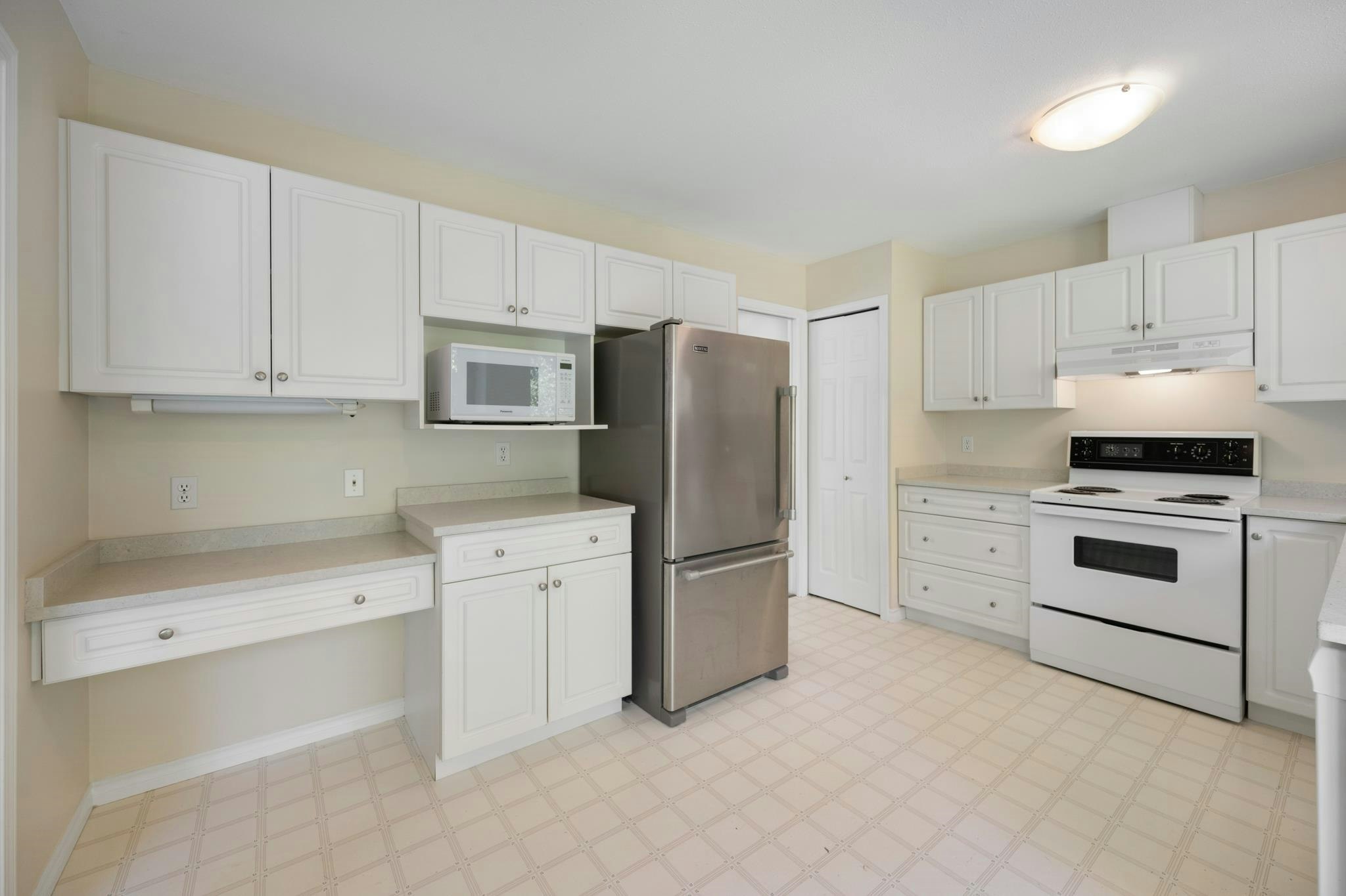 4995 202a Street, Langley, BC, V3A 1T6 - 10