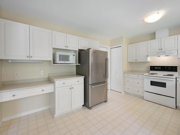 4995 202a Street, Langley, BC, V3A 1T6 - 10