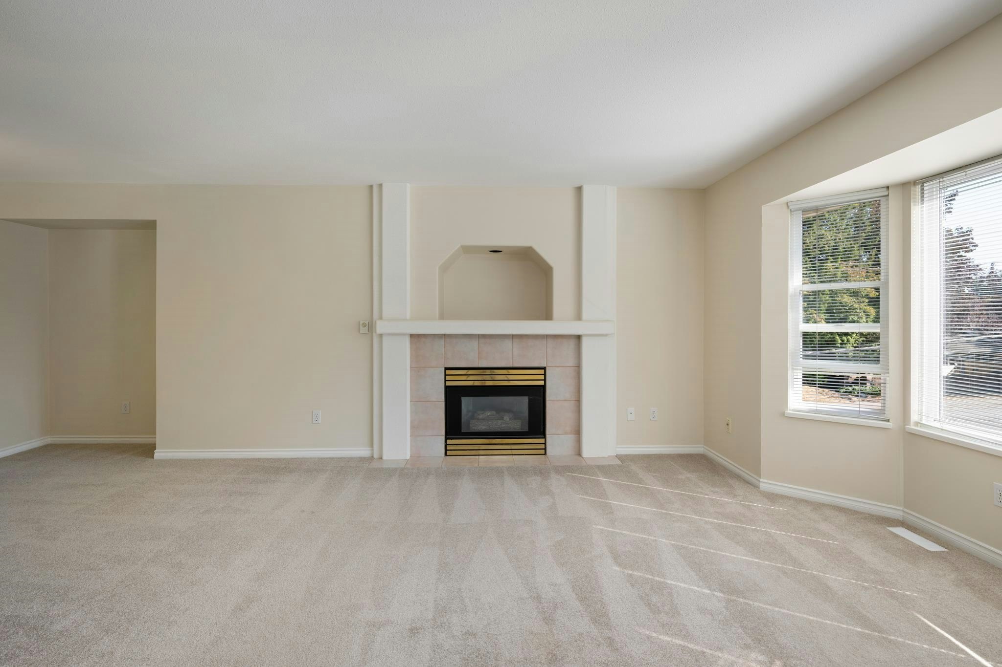 4995 202a Street, Langley, BC, V3A 1T6 - 6