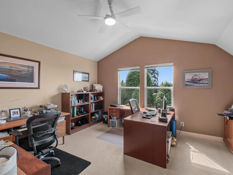 261 E Queens Road, North Vancouver, BC, V7N 4N7 - 12
