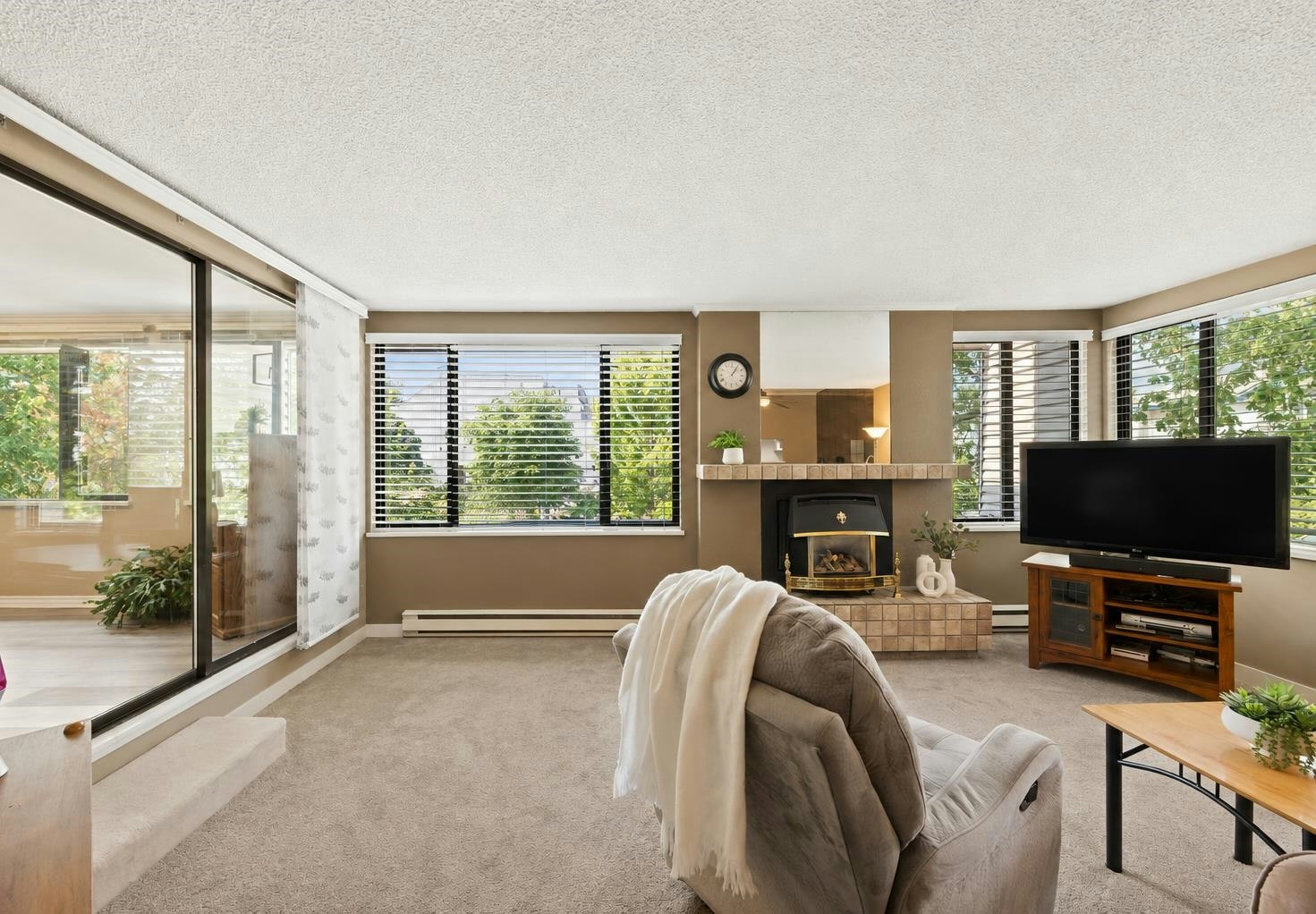 212-15313 19 Avenue, Surrey, BC, V4A 1X6 - 7