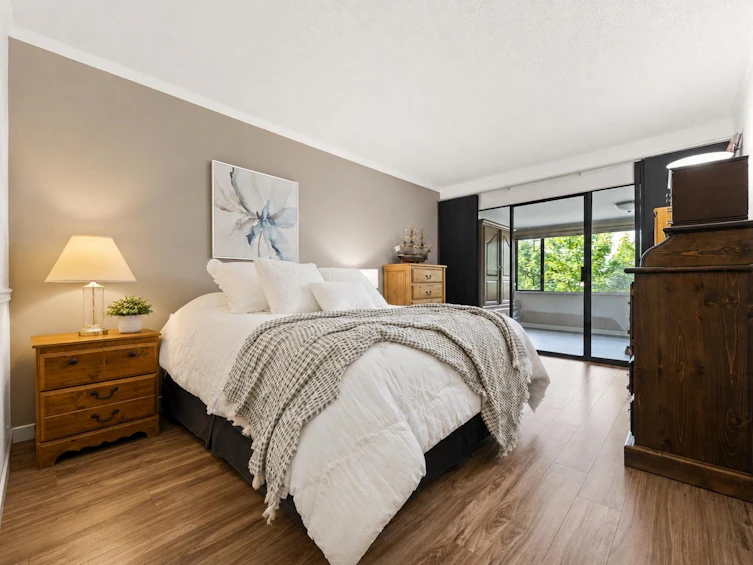 212-15313 19 Avenue, Surrey, BC, V4A 1X6 - 14