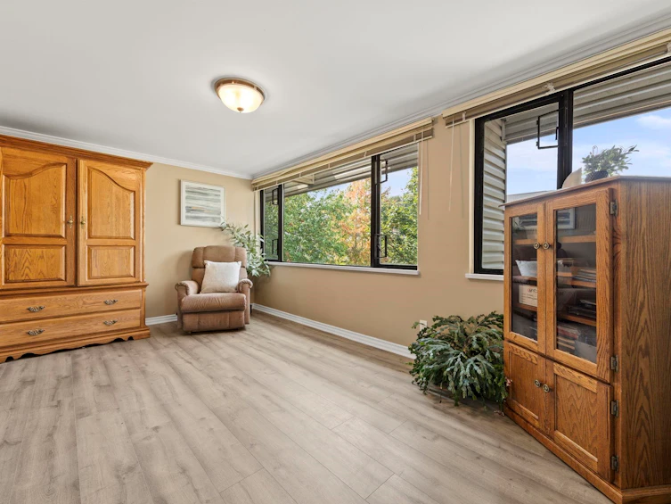 212-15313 19 Avenue, Surrey, BC, V4A 1X6 - 16