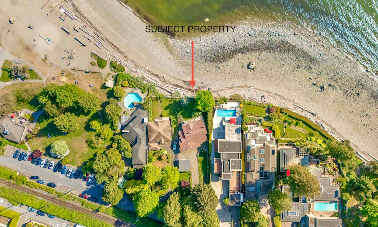 2560 Bellevue Avenue