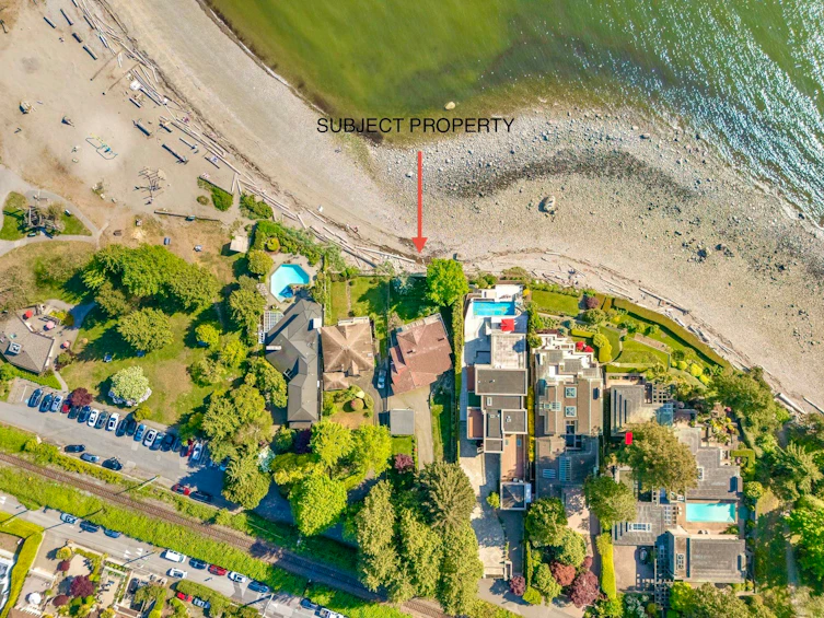 2560 Bellevue Avenue, West Vancouver, BC, V7V 1E4