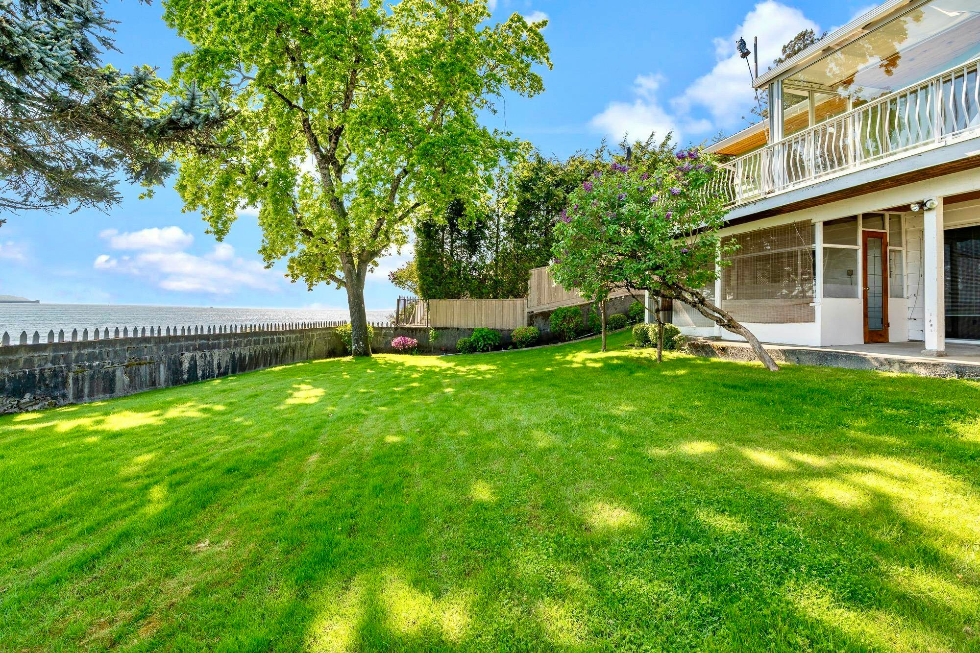 2560 Bellevue Avenue, West Vancouver, BC, V7V 1E4 - 22