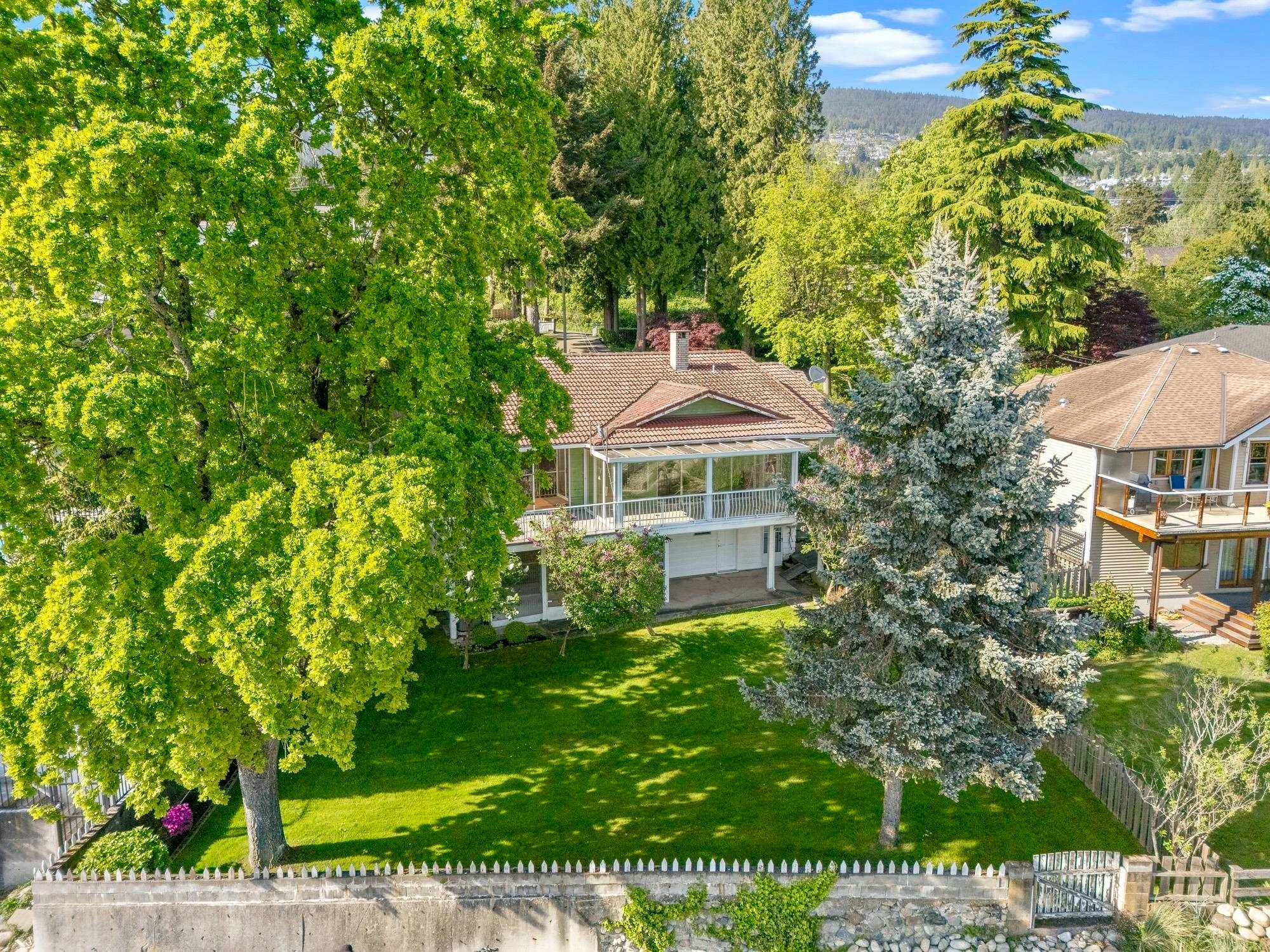 2560 Bellevue Avenue, West Vancouver, BC, V7V 1E4 - 9