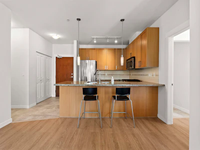 232-15918 26 Avenue - 2