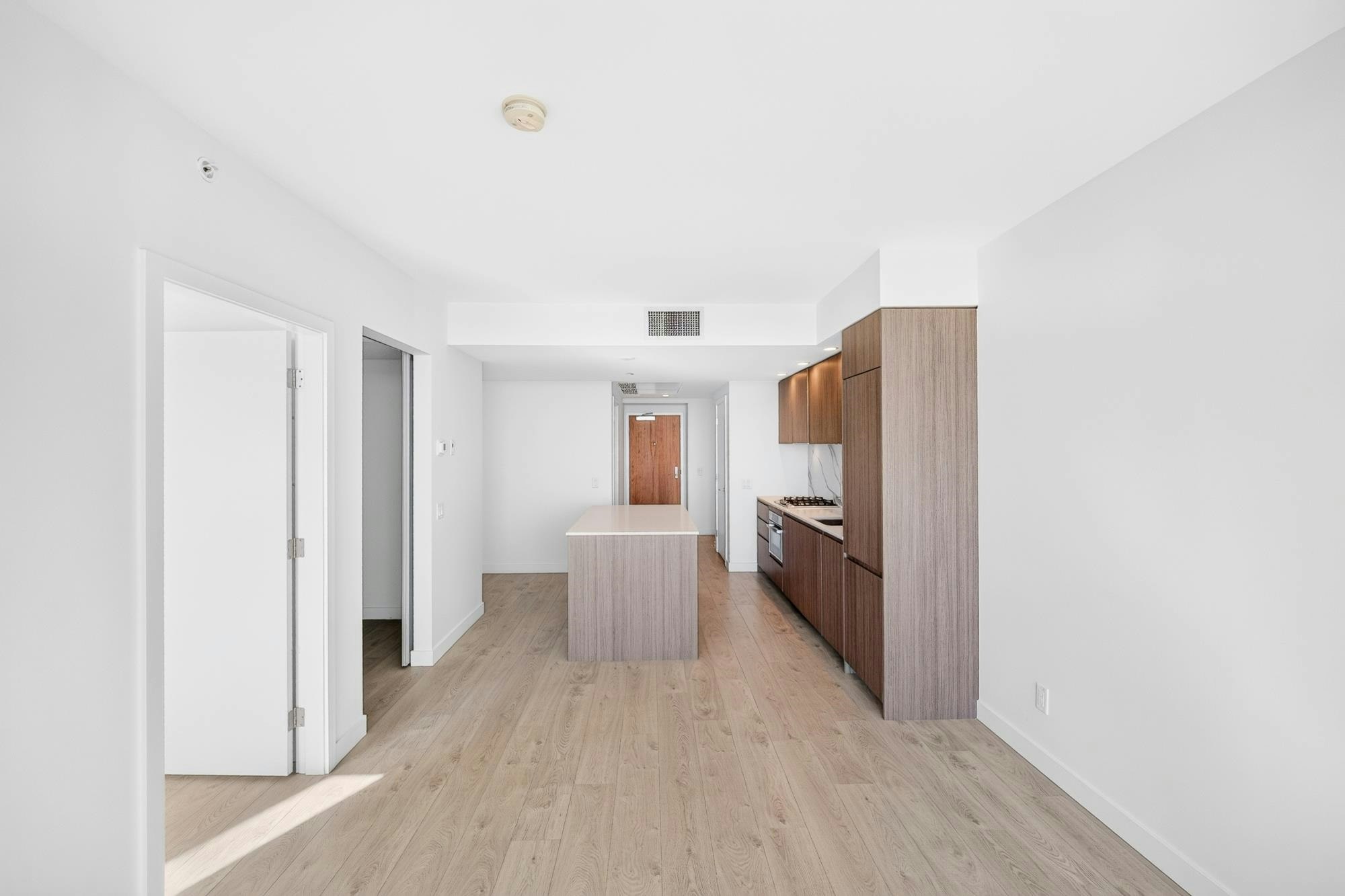 1406-6463 Silver Avenue, Burnaby, BC, V5H 0K4 - 14
