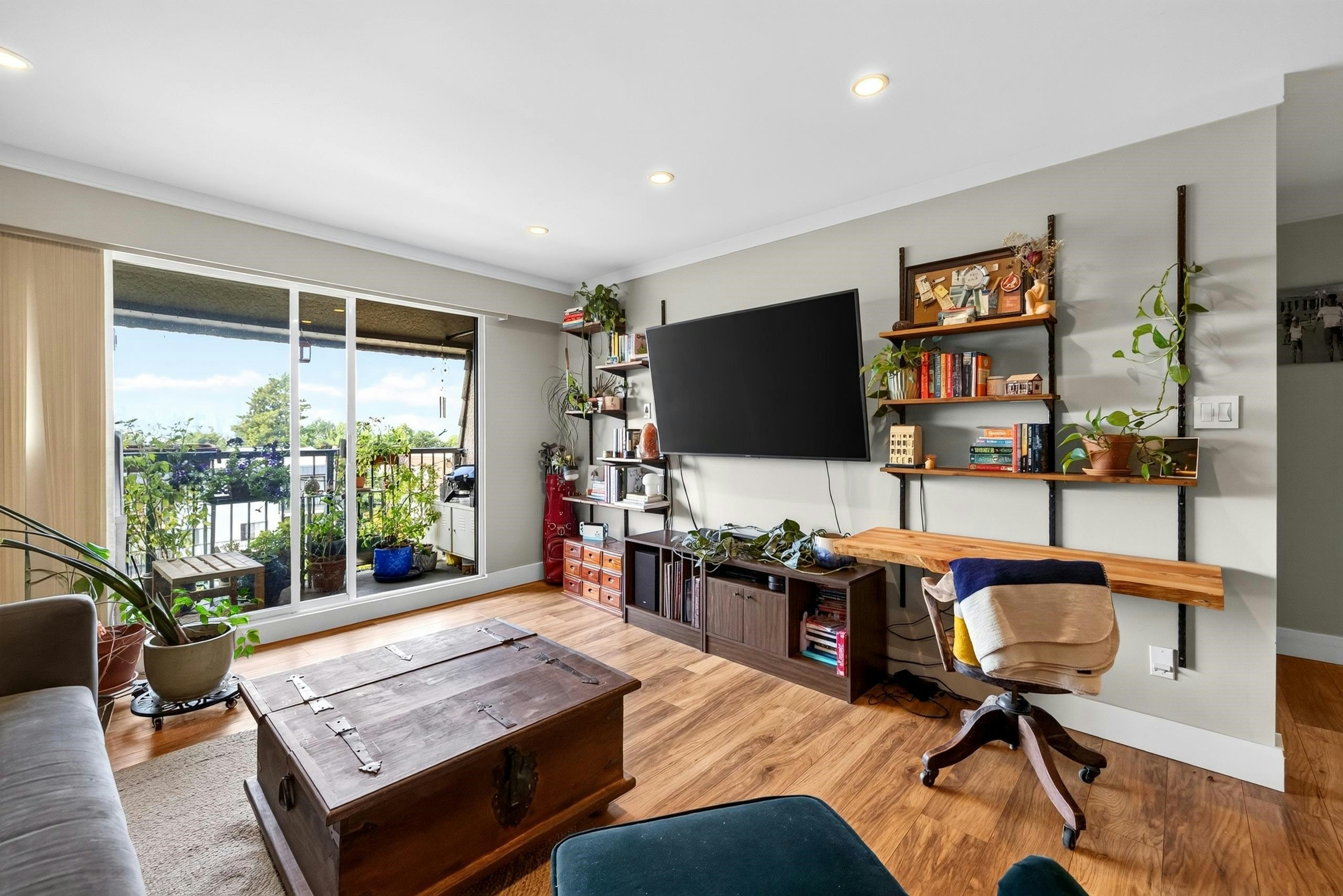 307-252 W 2nd Street, North Vancouver, BC, V7M 1C8 - 11