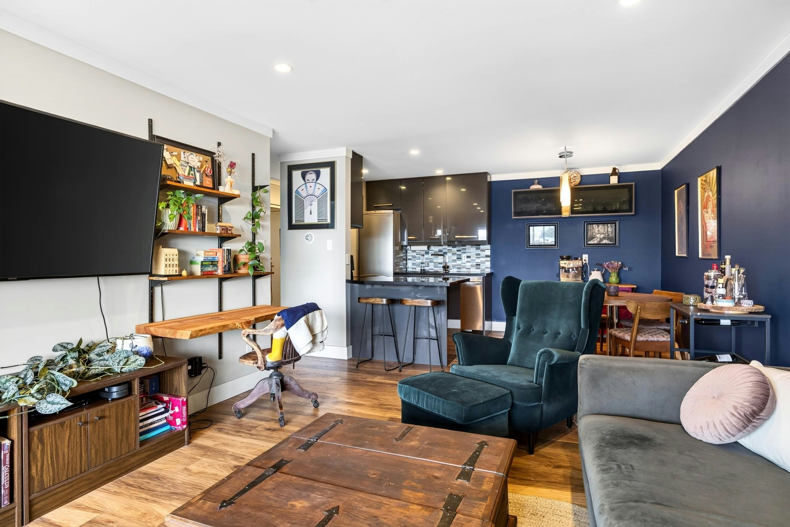 307-252 W 2nd Street, North Vancouver, BC, V7M 1C8 - 8