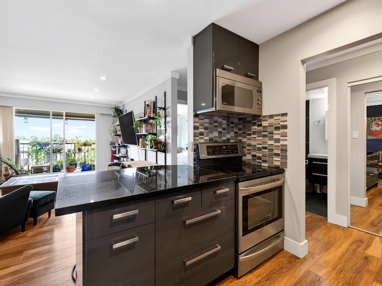 307-252 W 2nd Street, North Vancouver, BC, V7M 1C8 - 15
