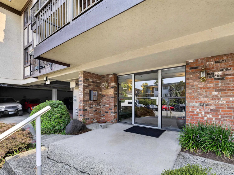 307-252 W 2nd Street, North Vancouver, BC, V7M 1C8 - 29