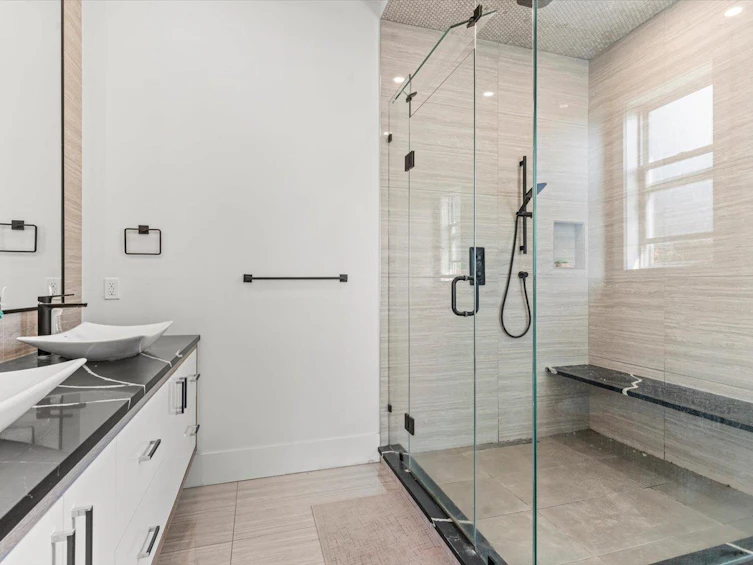9710 Hemlock Street, Chilliwack, BC, V2P 5J6 - 20