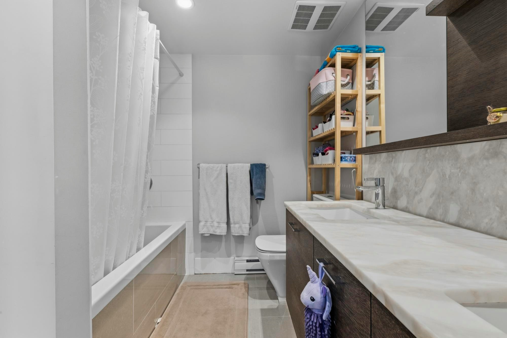276 W 62nd Avenue, Vancouver, BC, V5X 0H1 - 10