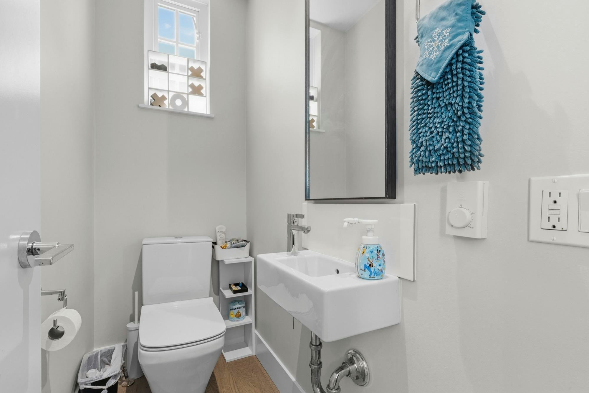 276 W 62nd Avenue, Vancouver, BC, V5X 0H1 - 8